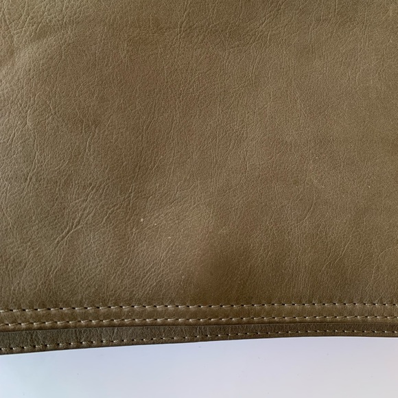 Studio Moda Crossbody Bag Olive Green Leather New - Picture 13 of 16